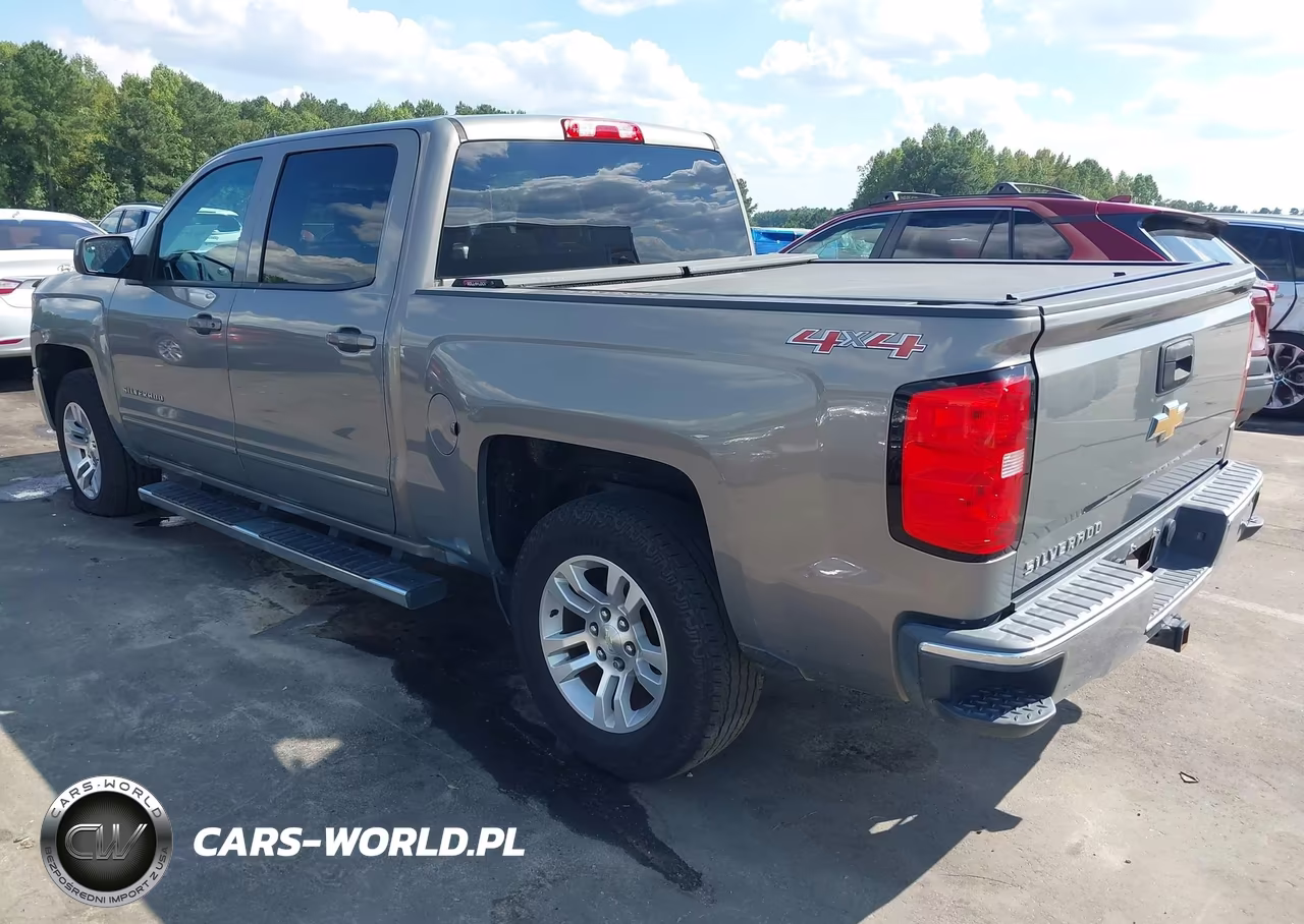 2017 Chevrolet Silverado 1500 1Lt VIN:3GCUKREC6HG373585 - 3