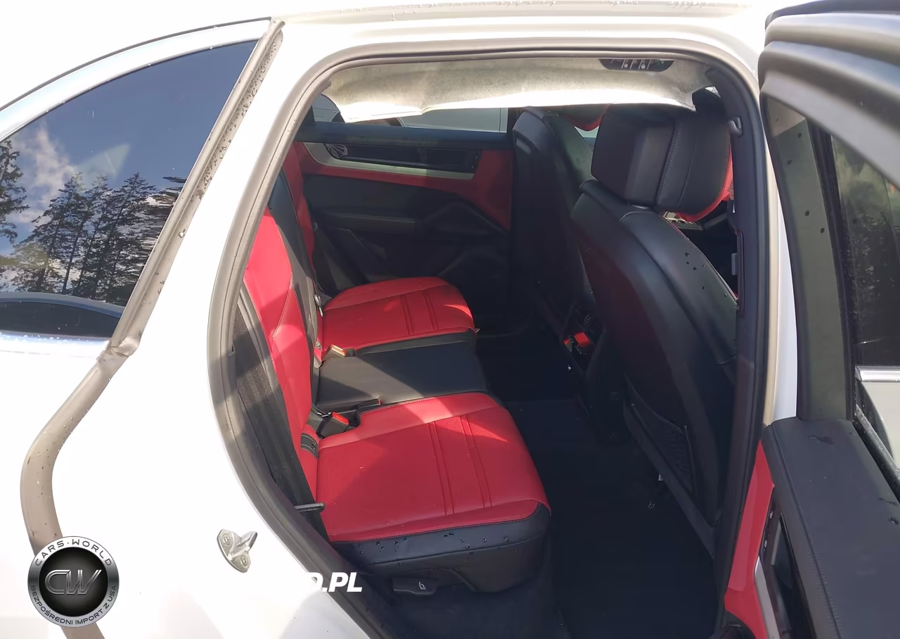 2024 Porsche Cayenne VIN:WP1AA2AY2RDA13564 - 19