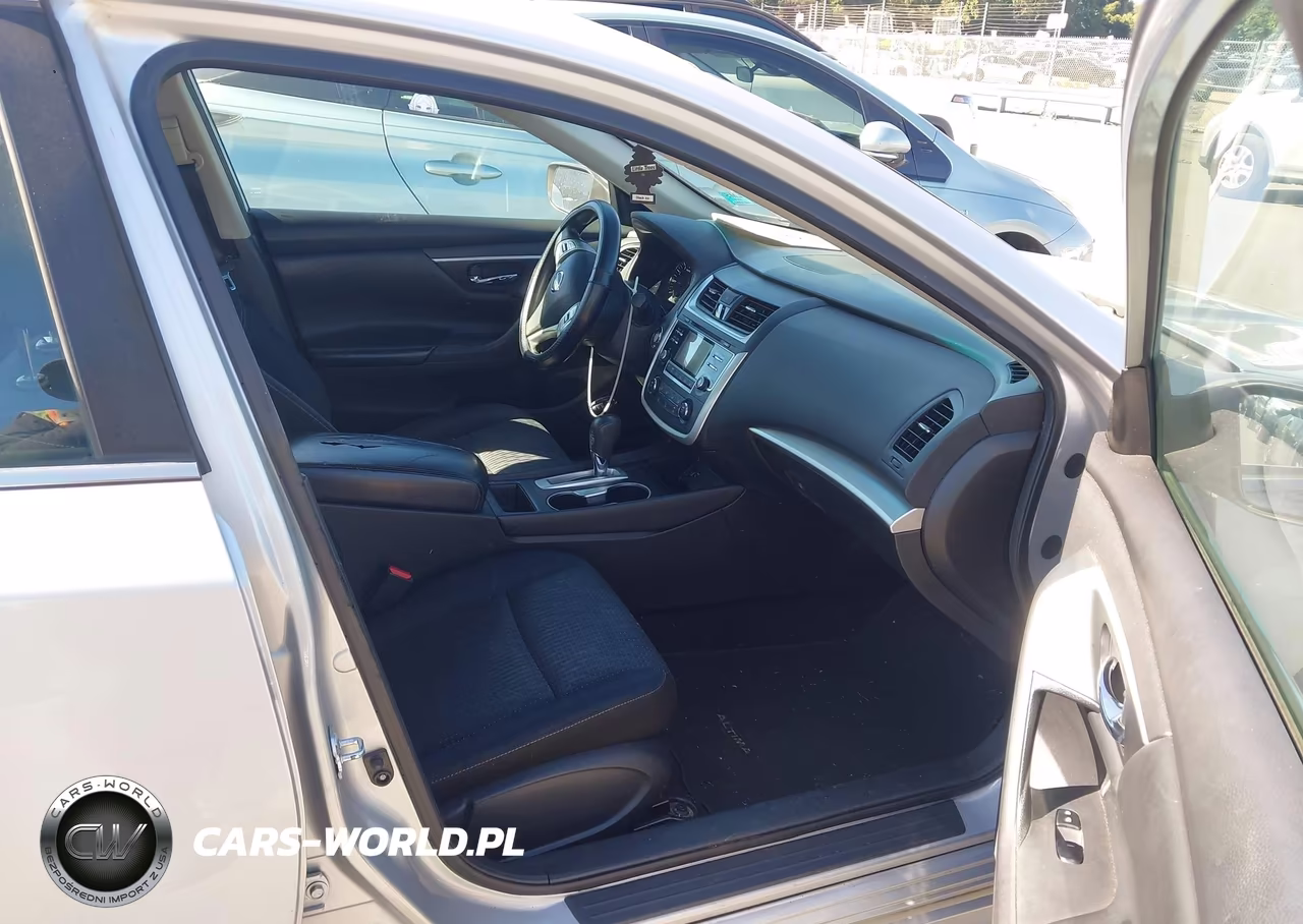 2016 Nissan Altima 2.5 S VIN:1N4AL3AP5GC239440 - 5