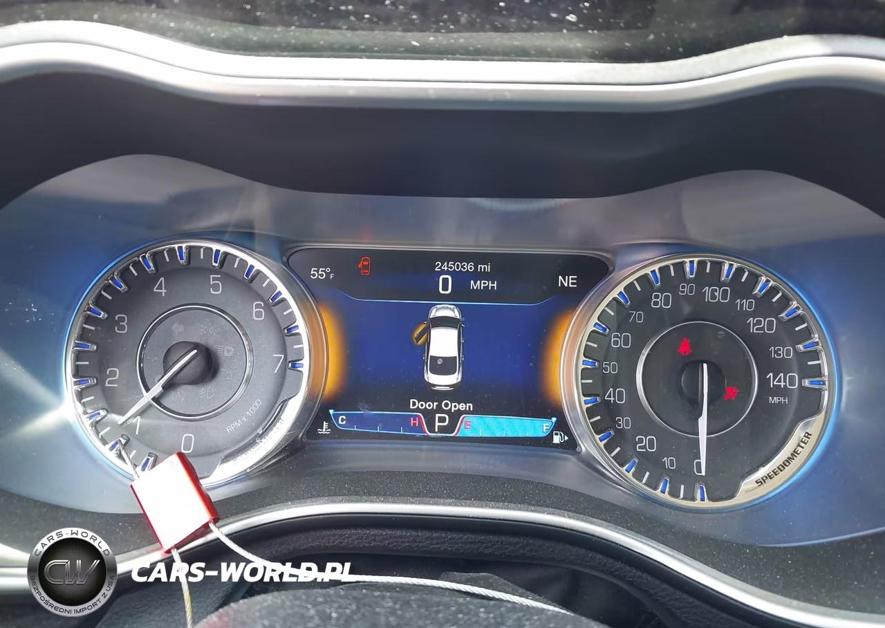 2015 Chrysler 200 C VIN:1C3CCCCG0FN733406 - 7