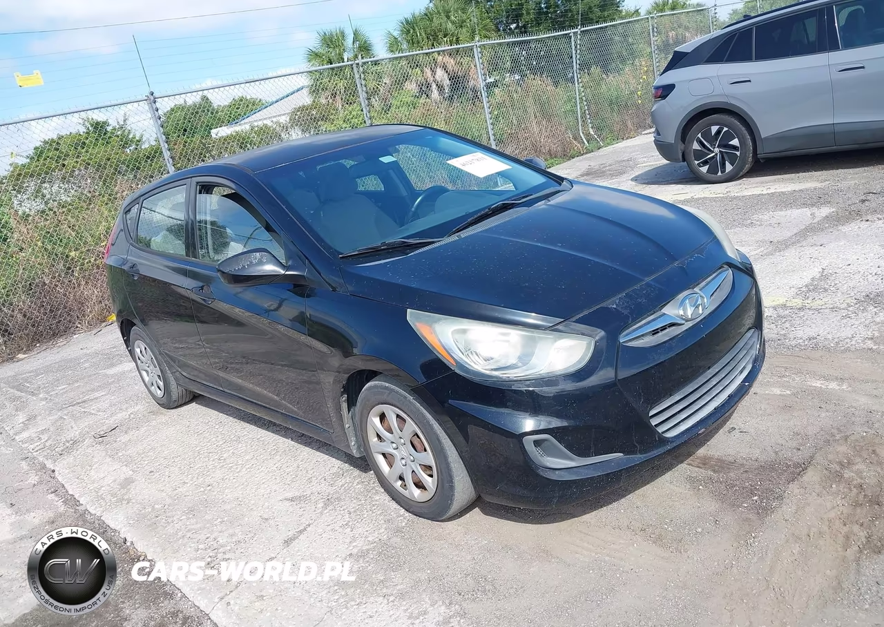 2014 Hyundai Accent Gs – zdjęcie 1 z 11