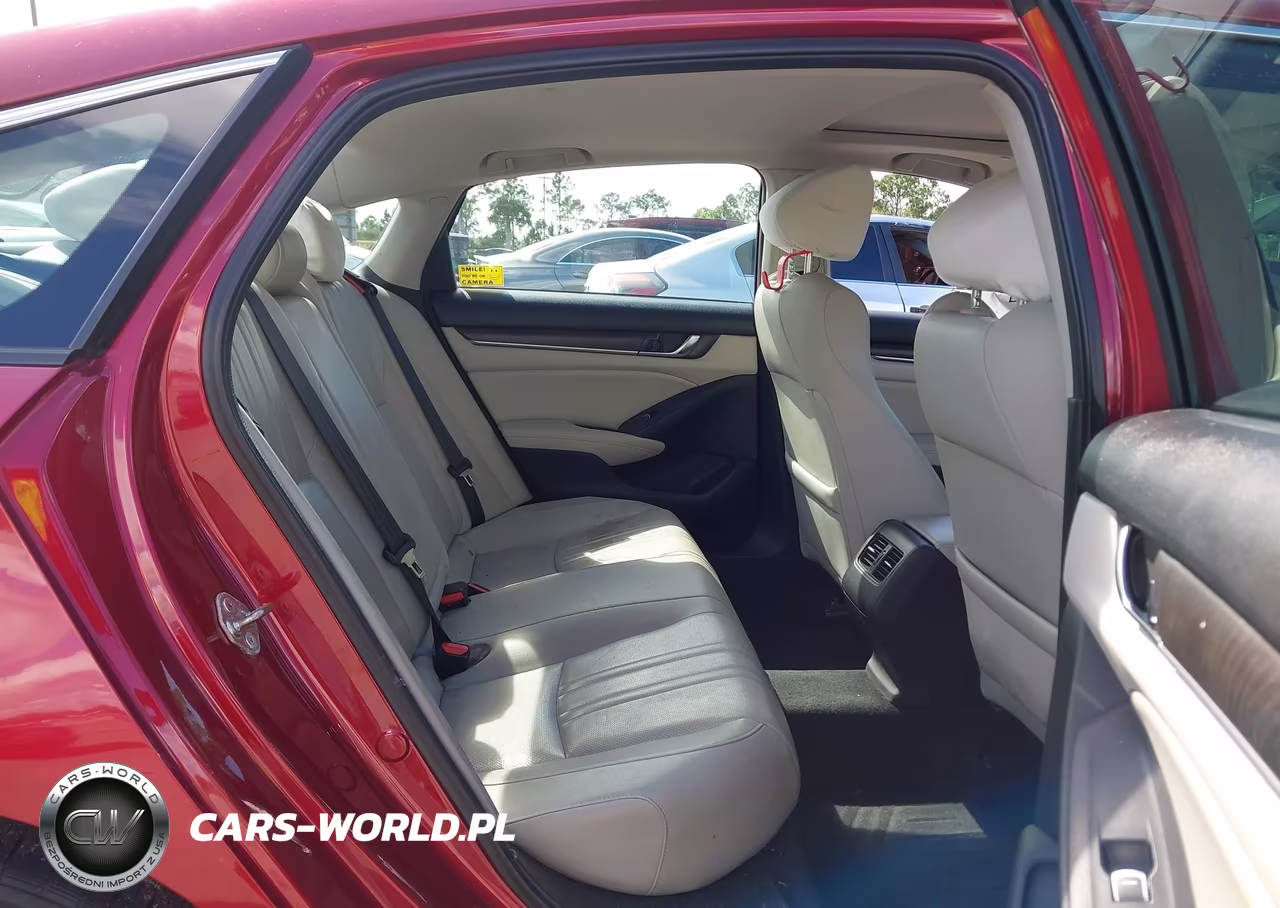 2018 Honda Accord Ex-L VIN:1HGCV1F5XJA101311 - 8