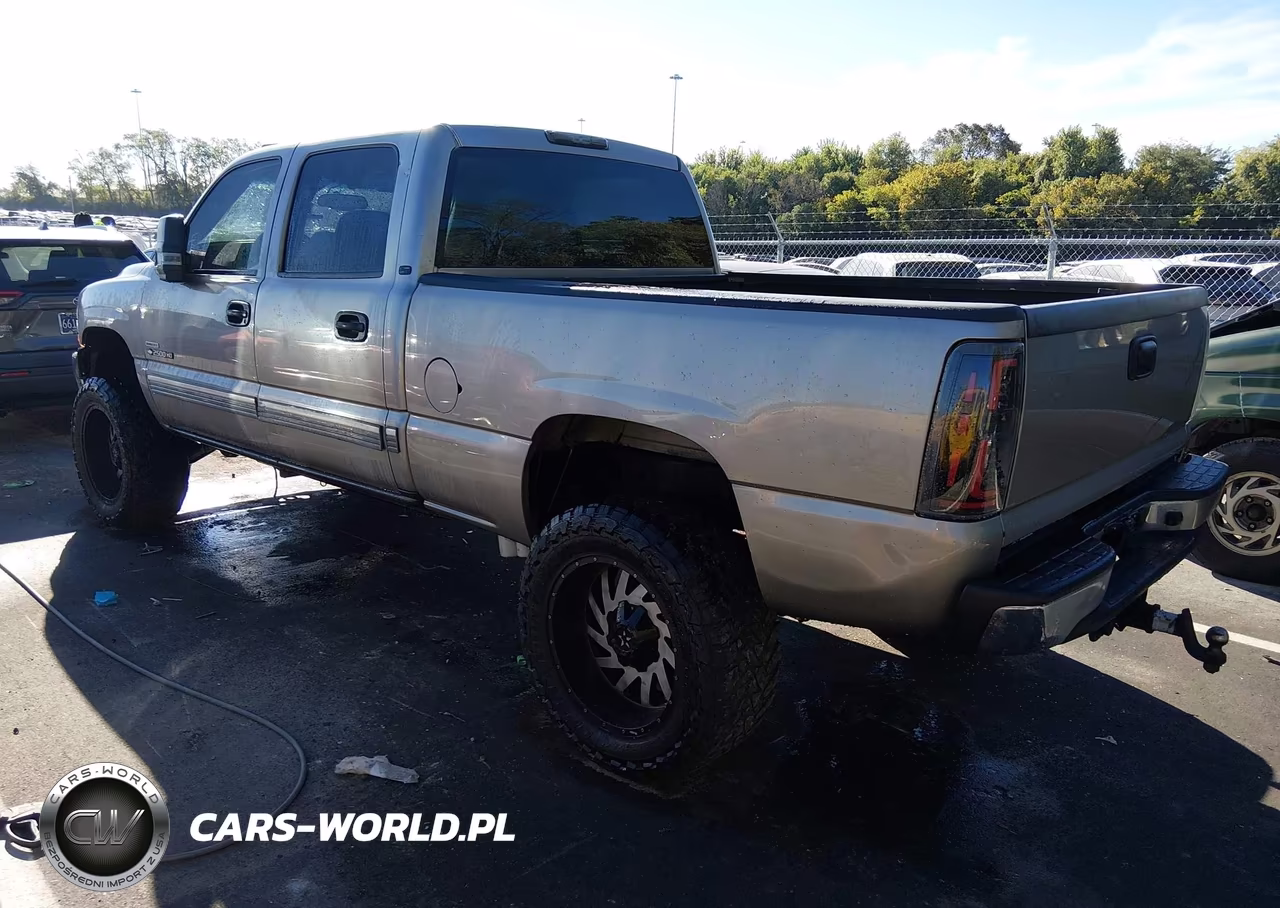 2002 Chevrolet Silverado 2500Hd Lt VIN:1GCHK23102F165527 - 3