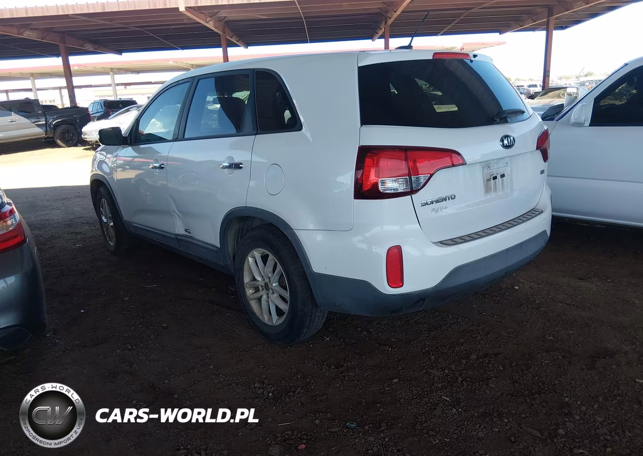 2015 Kia Sorento Lx VIN:5XYKT3A60FG625053 - 3