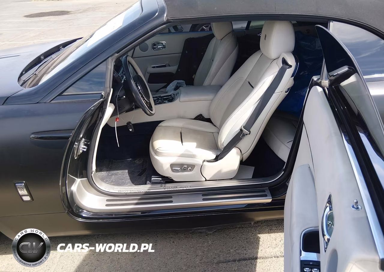 2020 Rolls-Royce Dawn Base VIN:SCAXZ8C09LU200426 - 5