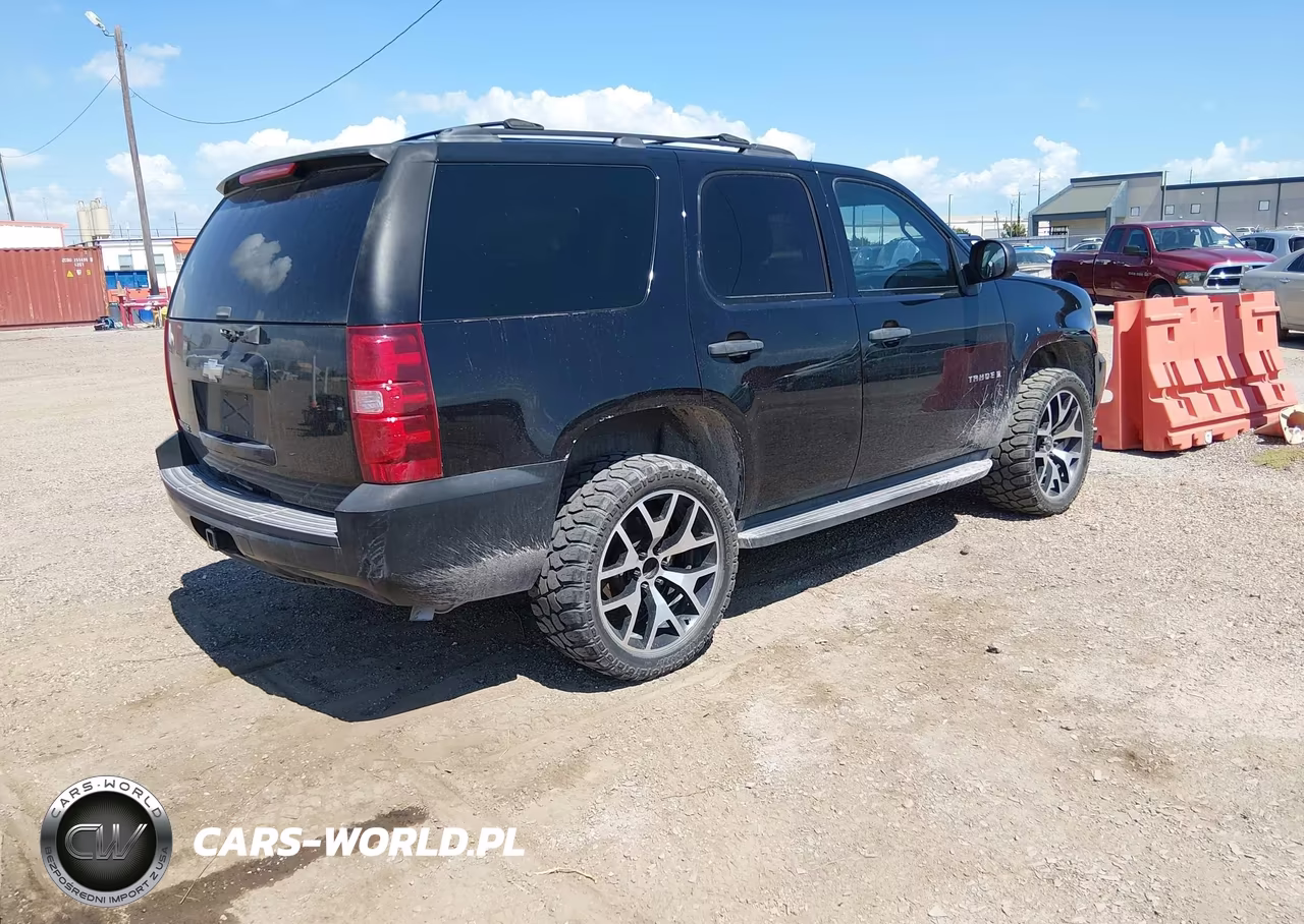 2007 Chevrolet Tahoe Ls VIN:1GNFC13C57R405281 - 4