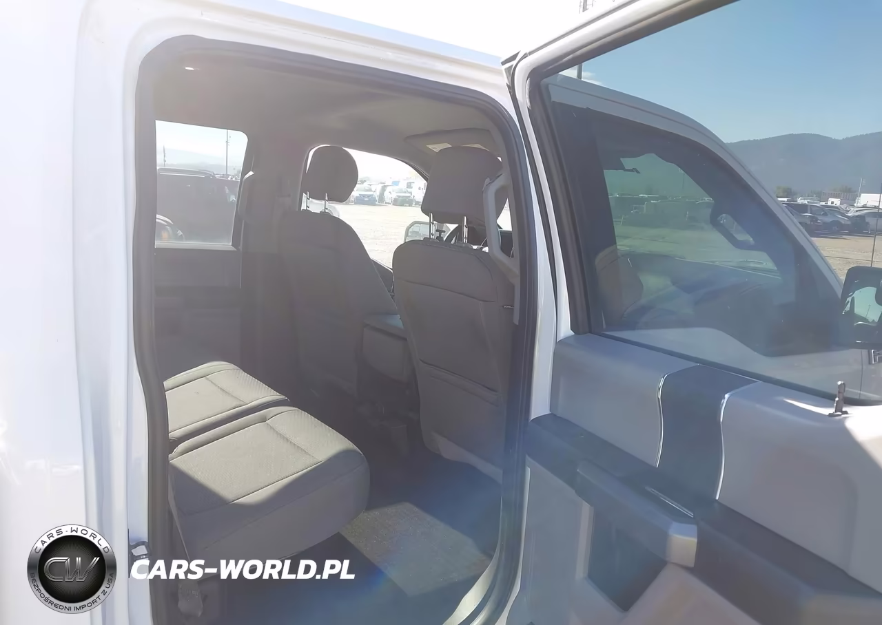 2018 Ford F-150 Xlt VIN:1FTFW1E53JFD71476 - 8