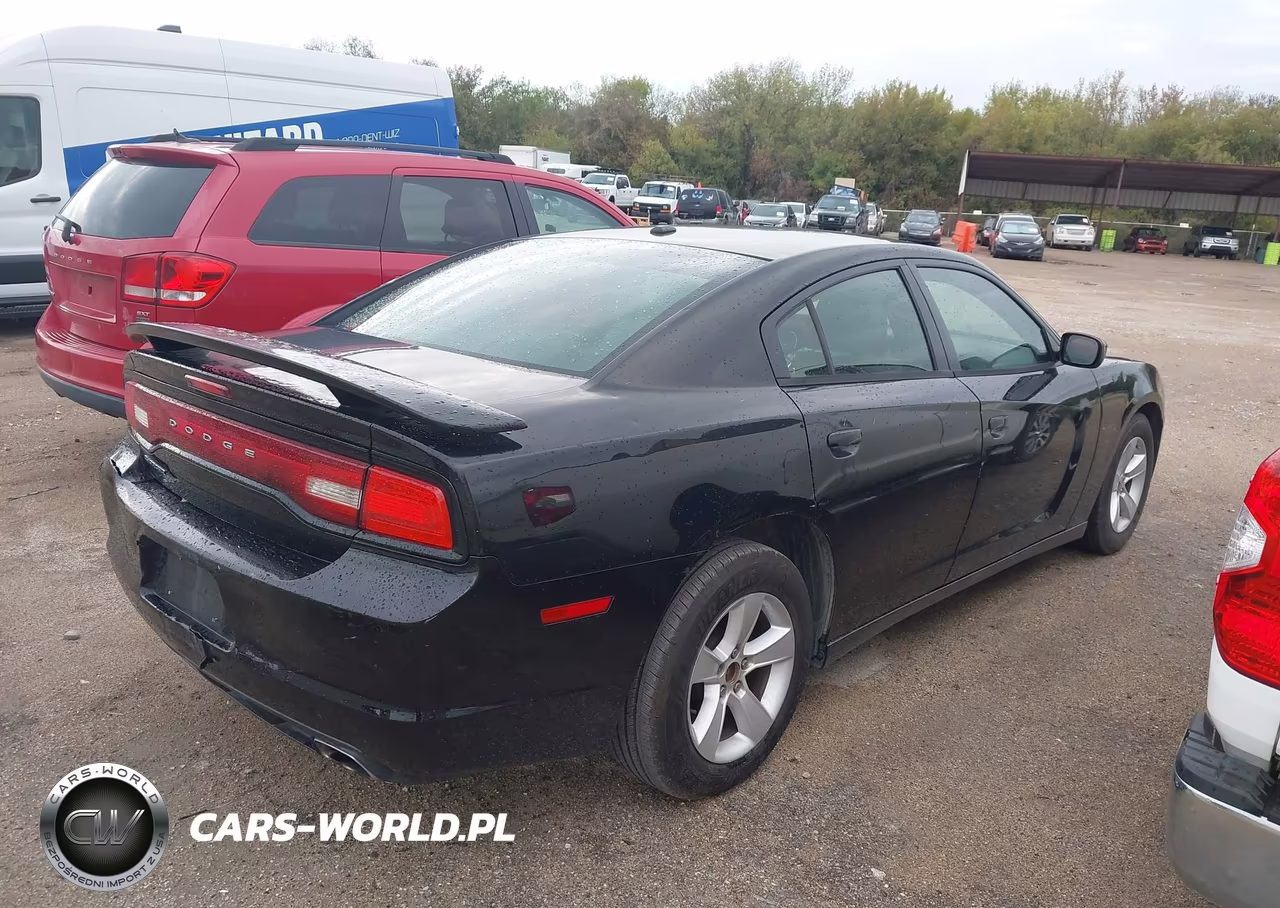 2013 Dodge Charger Sxt VIN:2C3CDXHGXDH655171 - 4