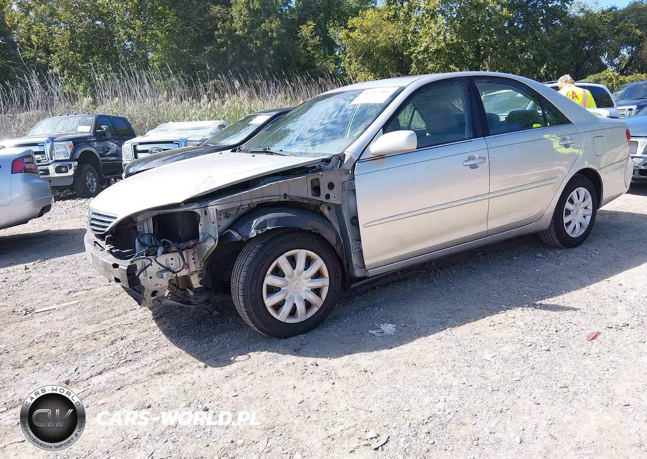2005 Toyota Camry Le VIN:4T1BE32K75U992630 - 2