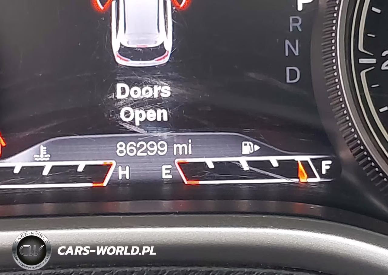 2015 Jeep Cherokee Trailhawk VIN:1C4PJMBS2FW556978 - 15