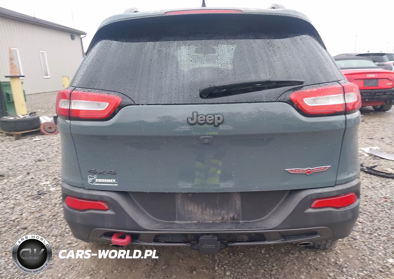 2015 Jeep Cherokee Trailhawk VIN:1C4PJMBS2FW556978 - 16