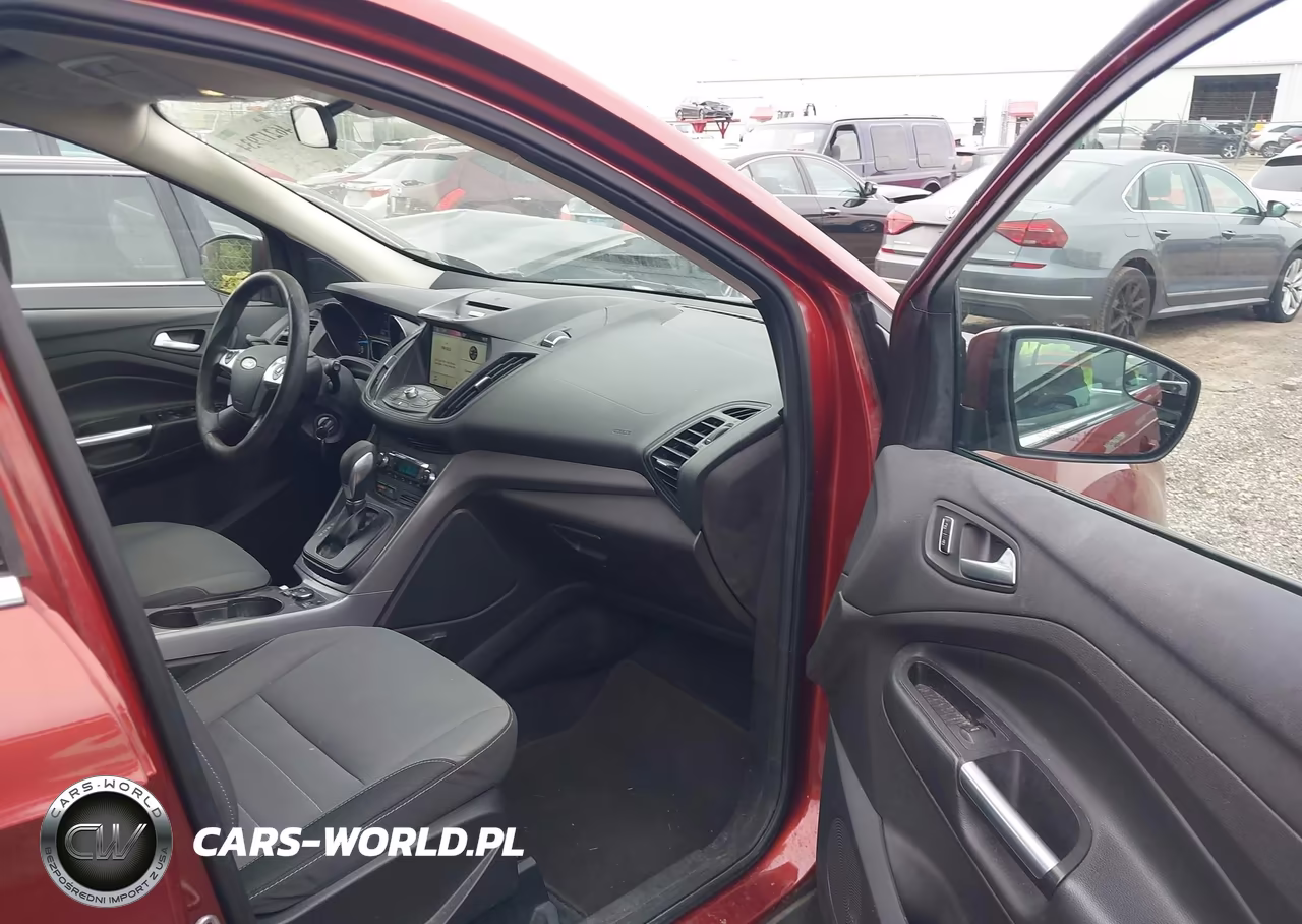 2016 Ford Escape Se VIN:1FMCU9GX8GUA65704 - 5