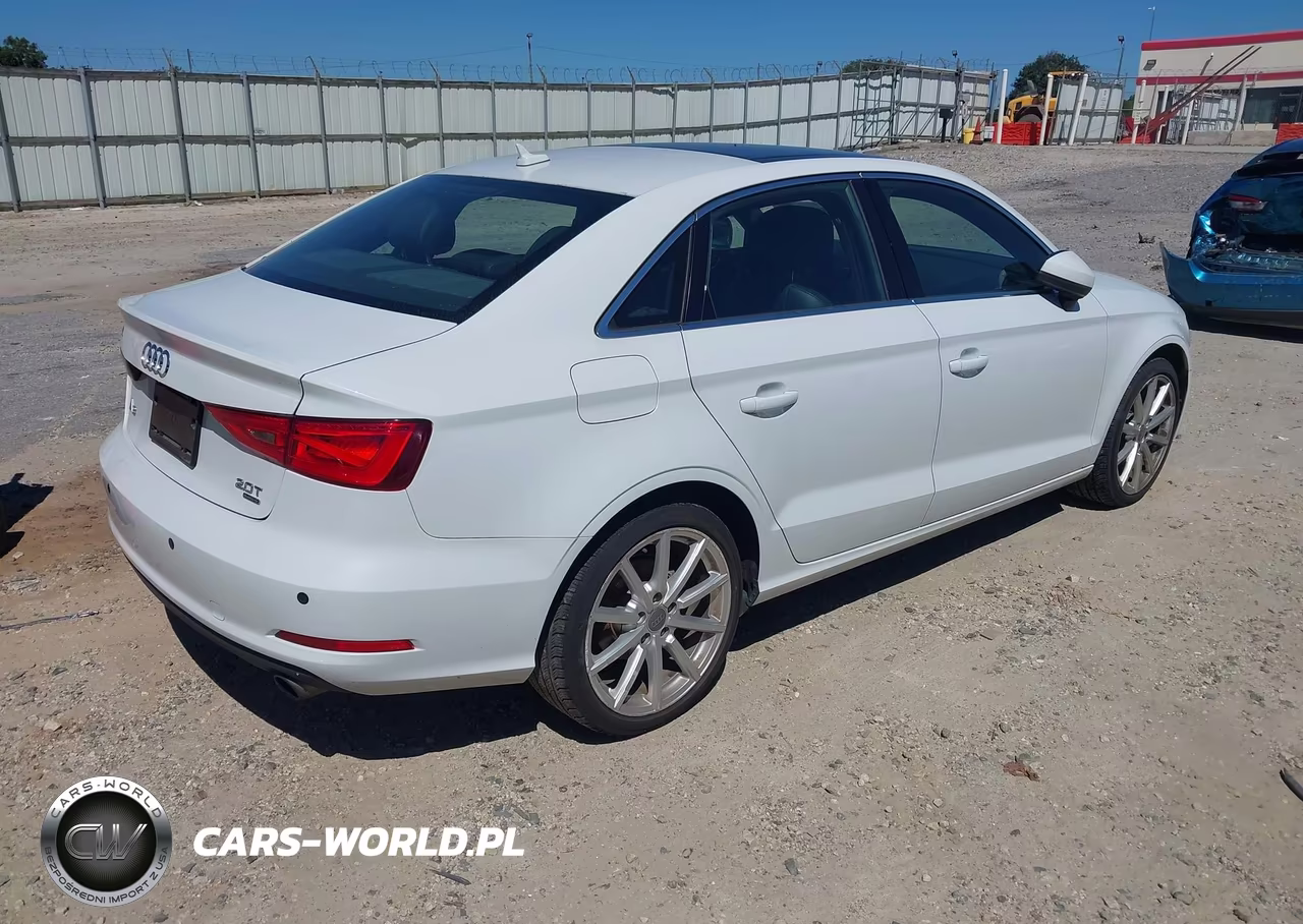 2015 Audi A3 2.0T Premium VIN:WAUBFGFF4F1010610 - 4
