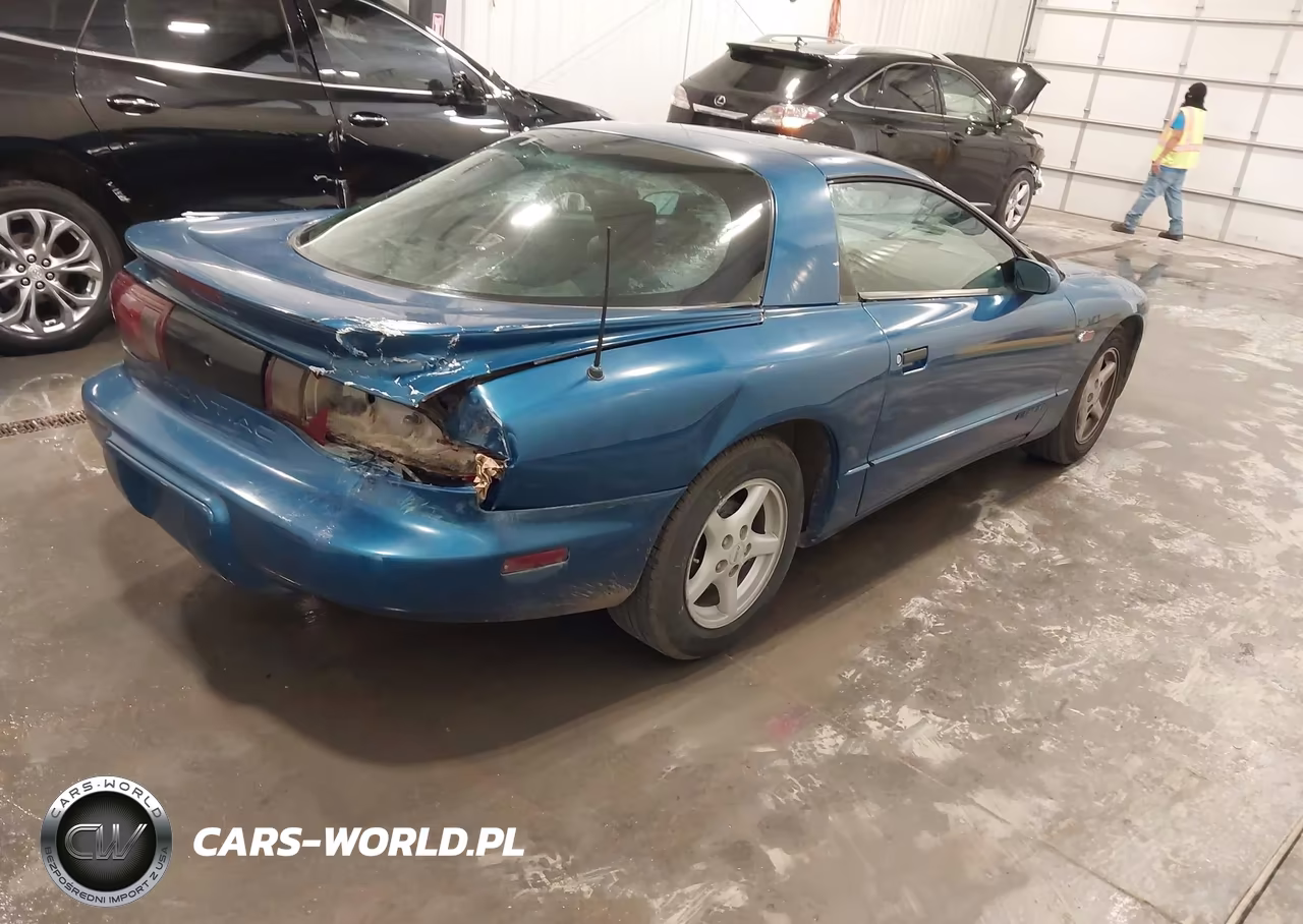 1996 Pontiac Firebird VIN:2G2FS22K1T2222648 - 4