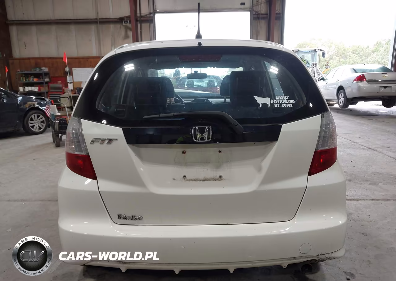 2013 Honda Fit VIN:JHMGE8H39DC024104 - 16