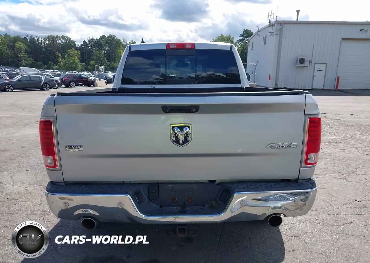 2014 Ram 1500 Laramie VIN:1C6RR7JT8ES133428 - 17