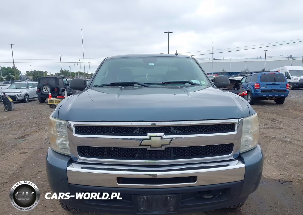 2010 Chevrolet Silverado 1500 Ls VIN:1GCSKREA9AZ277025 - 12