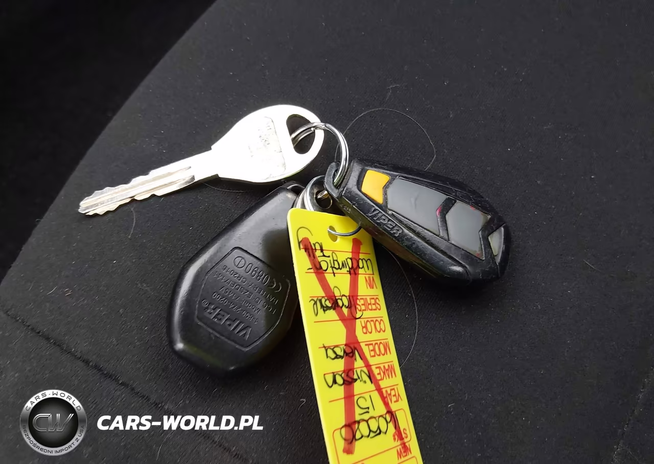 2015 Nissan Versa 1.6 S VIN:3N1CN7AP9FL859606 - 11