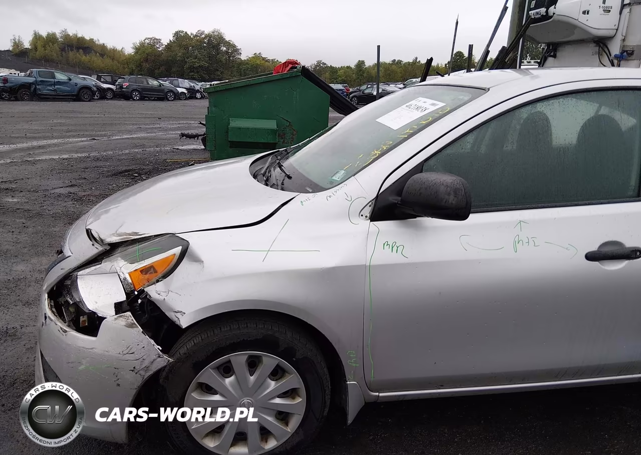 2015 Nissan Versa 1.6 S VIN:3N1CN7AP9FL859606 - 6