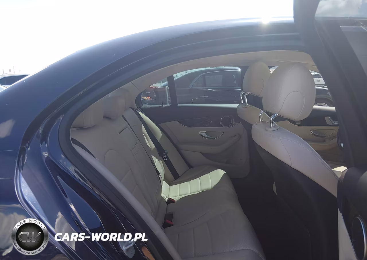 2016 Mercedes-Benz C 300 VIN:55SWF4JB3GU131725 - 8