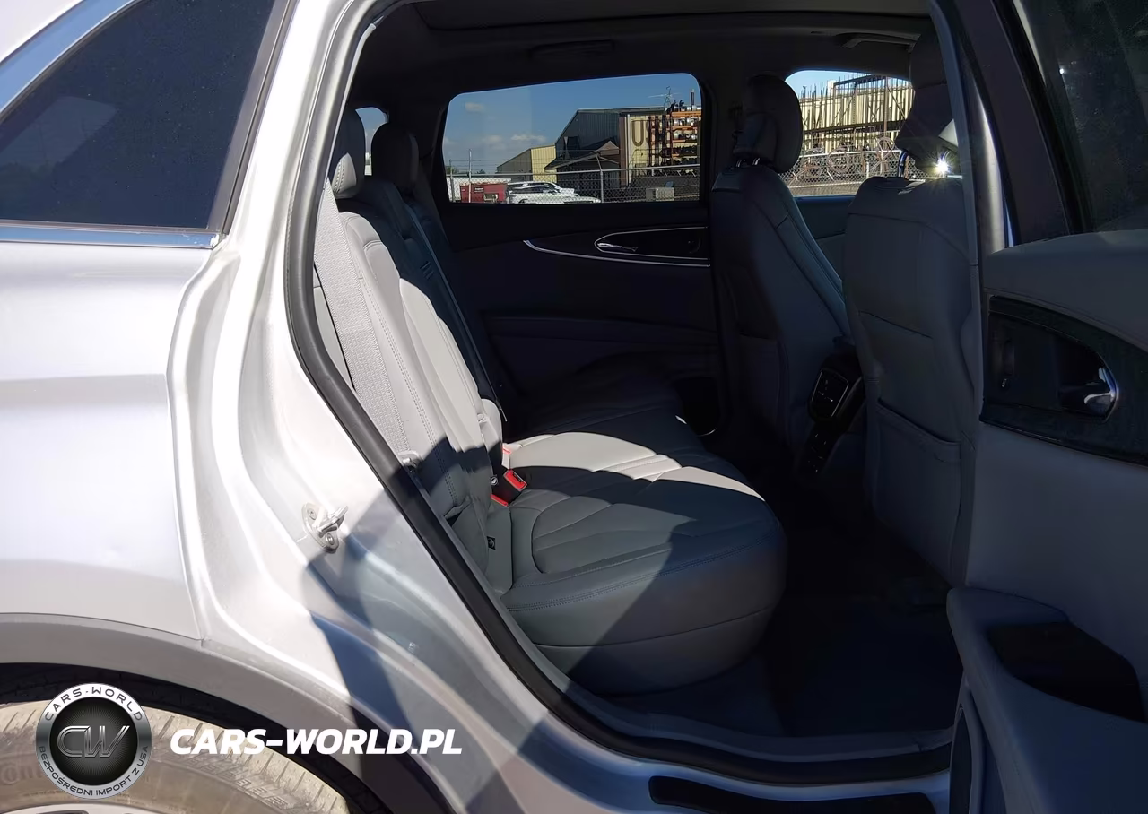 2019 Lincoln Nautilus Reserve VIN:2LMPJ8L91KBL63168 - 8