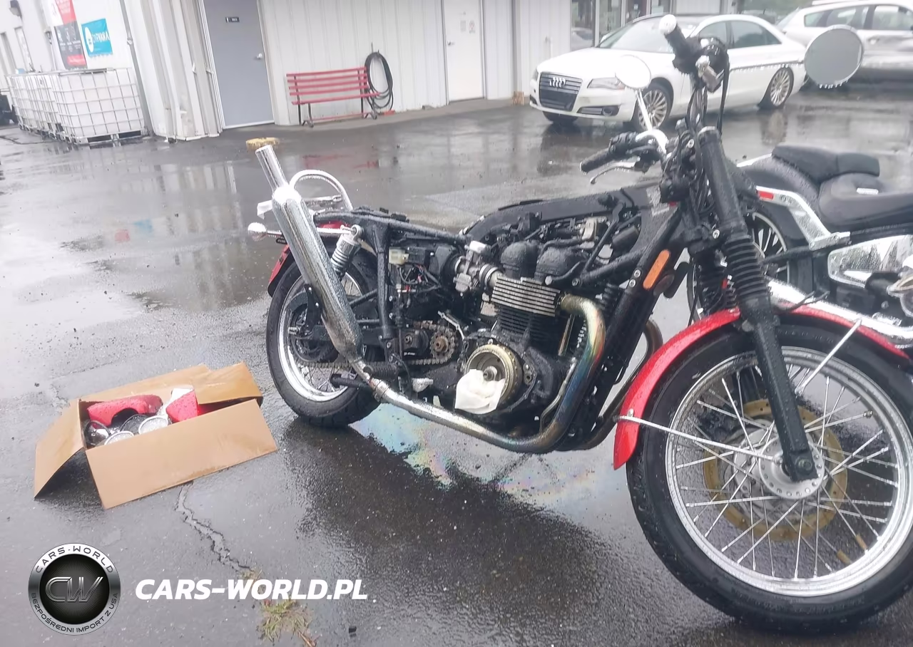 2013 Triumph Motorcycle Bonneville T100 – zdjęcie 1 z 13