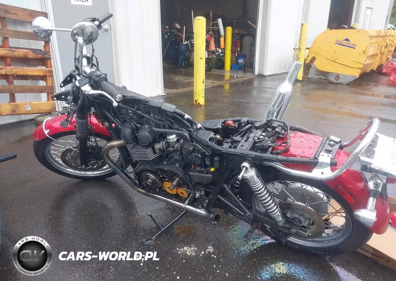 2013 Triumph Motorcycle Bonneville T100 VIN:SMT910K14DT568400 - 13