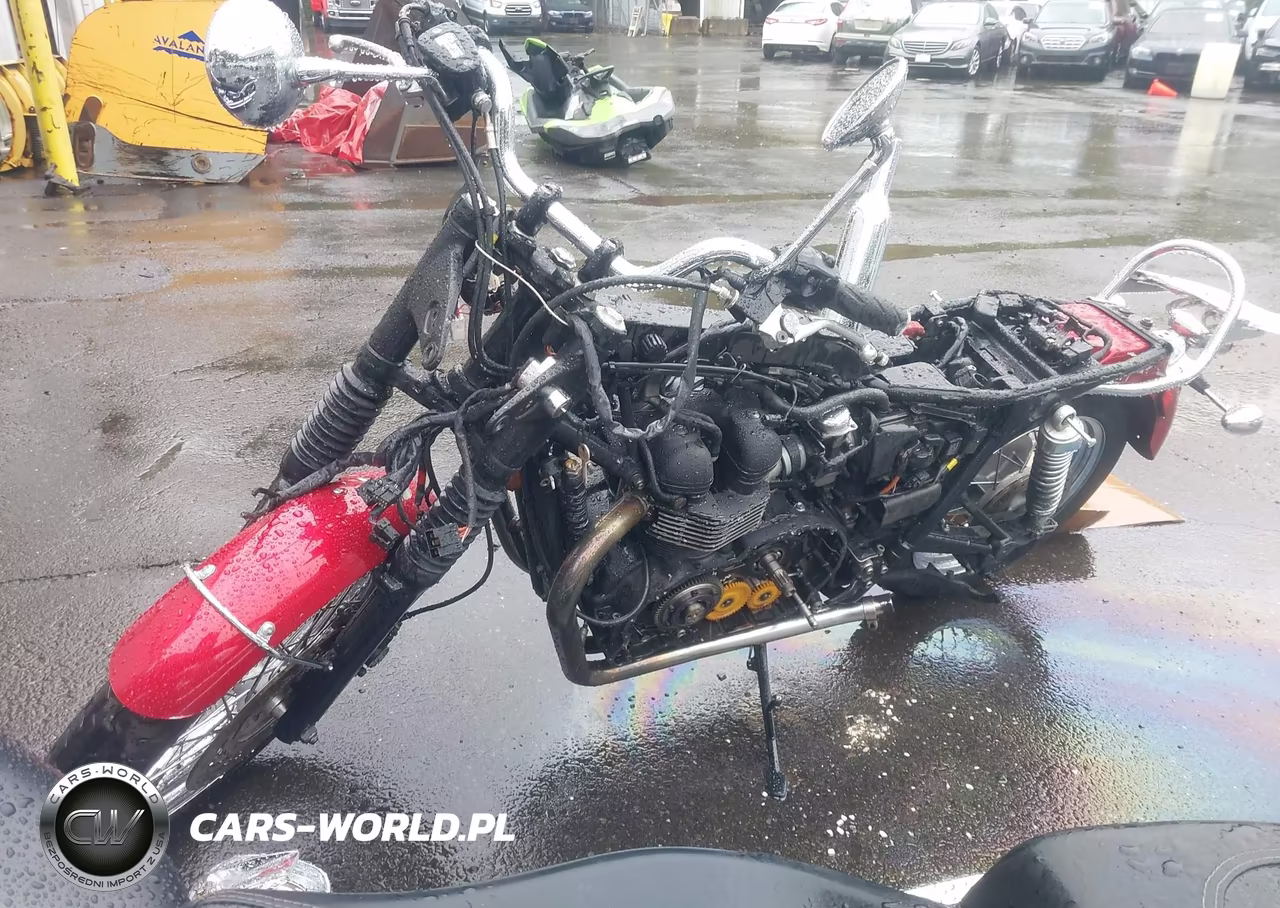 2013 Triumph Motorcycle Bonneville T100 VIN:SMT910K14DT568400 - 2