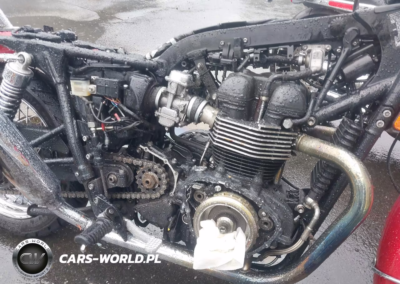 2013 Triumph Motorcycle Bonneville T100 VIN:SMT910K14DT568400 - 8