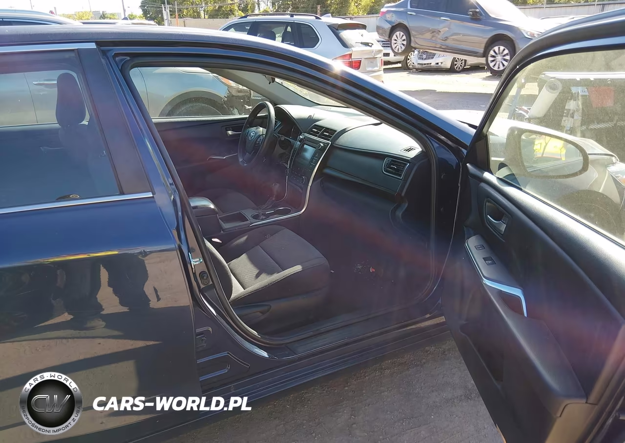 2016 Toyota Camry Le VIN:4T4BF1FK1GR563536 - 5