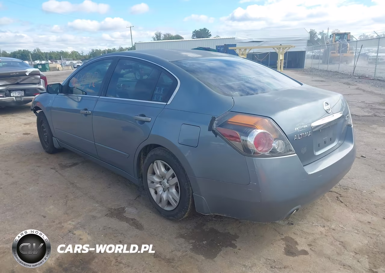 2010 Nissan Altima 2.5 S VIN:1N4AL2AP9AC170351 - 3