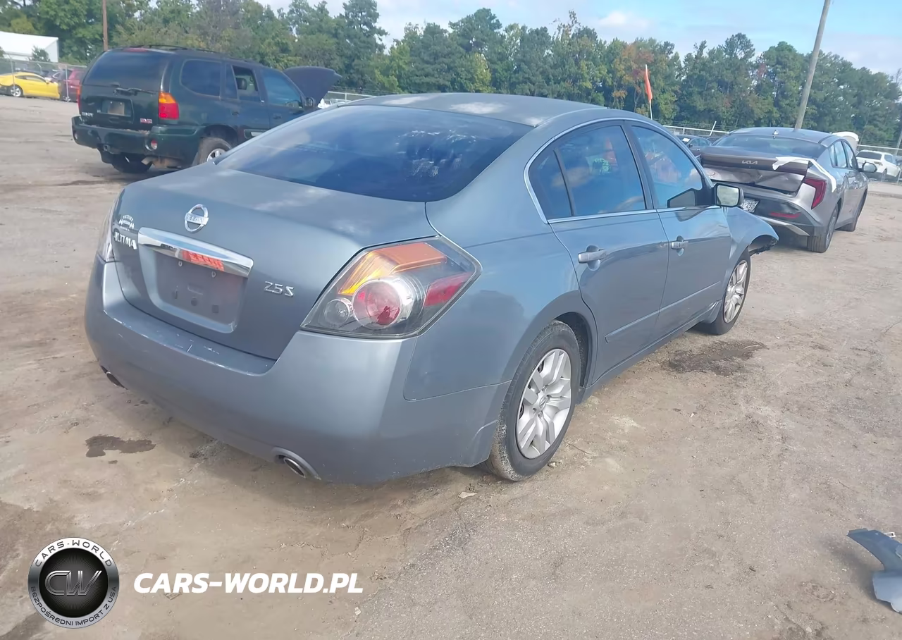 2010 Nissan Altima 2.5 S VIN:1N4AL2AP9AC170351 - 4