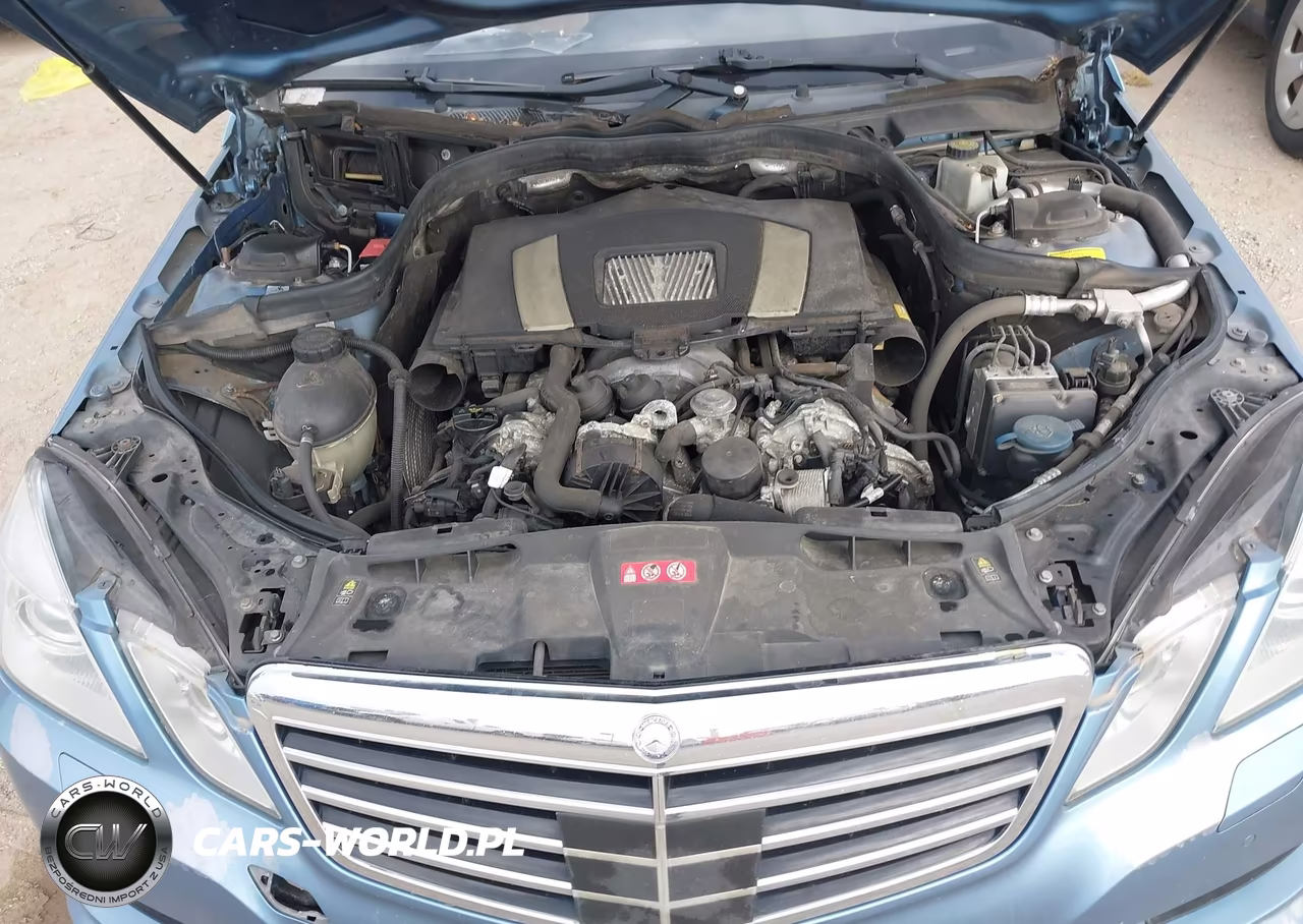 2010 Mercedes-Benz E 550 4Matic VIN:WDDHF9AB2AA187152 - 10