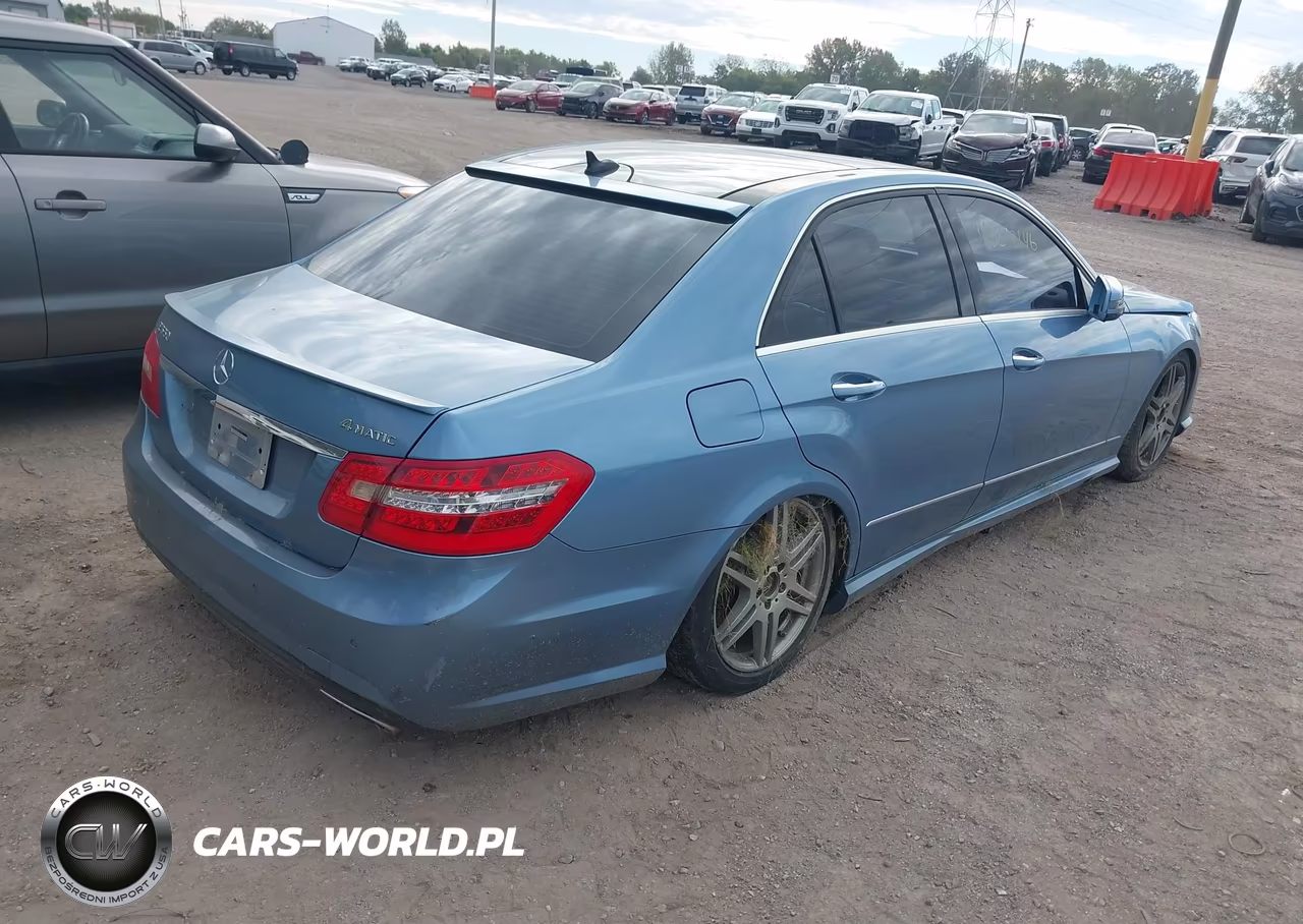 2010 Mercedes-Benz E 550 4Matic VIN:WDDHF9AB2AA187152 - 4