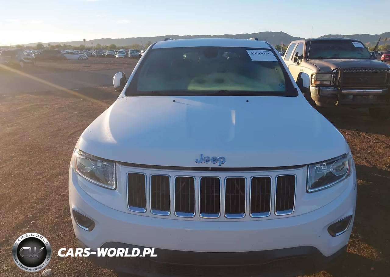 2015 Jeep Grand Cherokee Laredo VIN:1C4RJEAG1FC199662 - 6