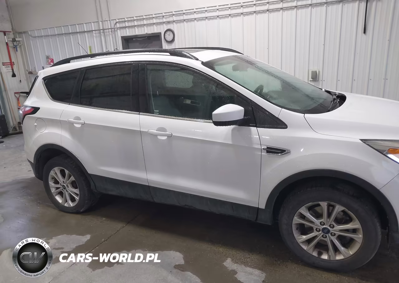 2018 Ford Escape Se VIN:1FMCU9GD8JUC61610 - 13