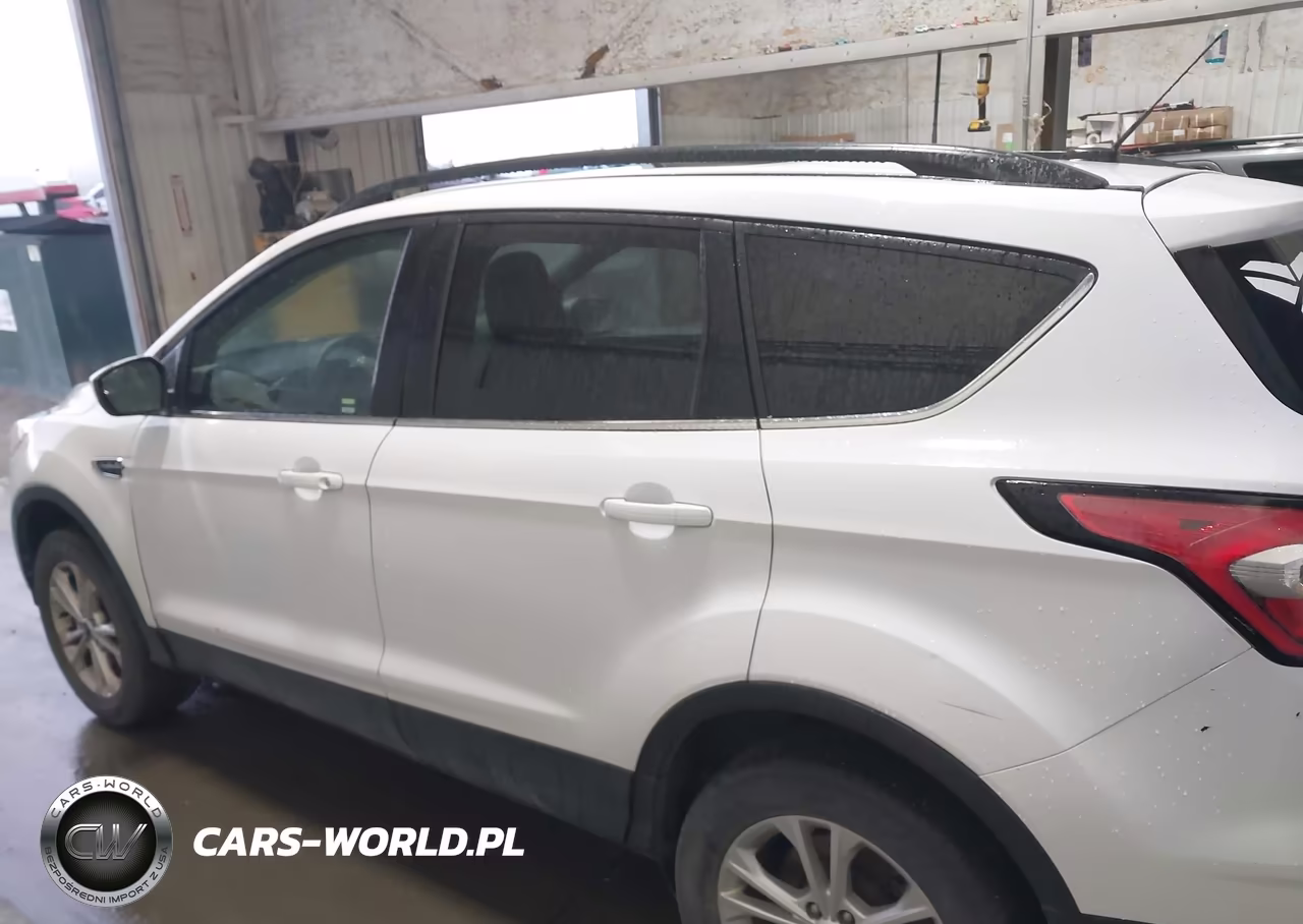 2018 Ford Escape Se VIN:1FMCU9GD8JUC61610 - 14