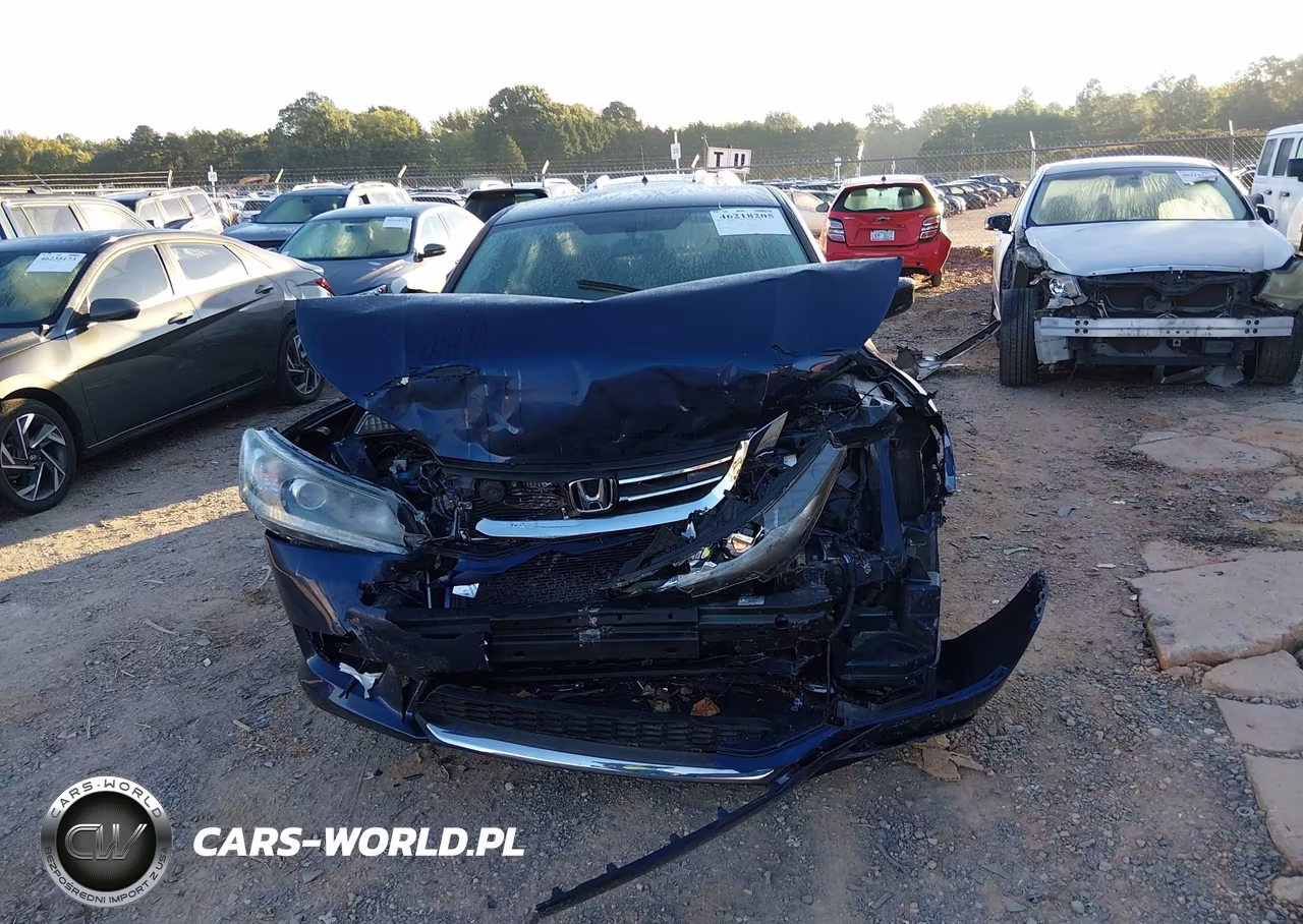 2015 Honda Accord Sport VIN:1HGCR2F52FA241225 - 12