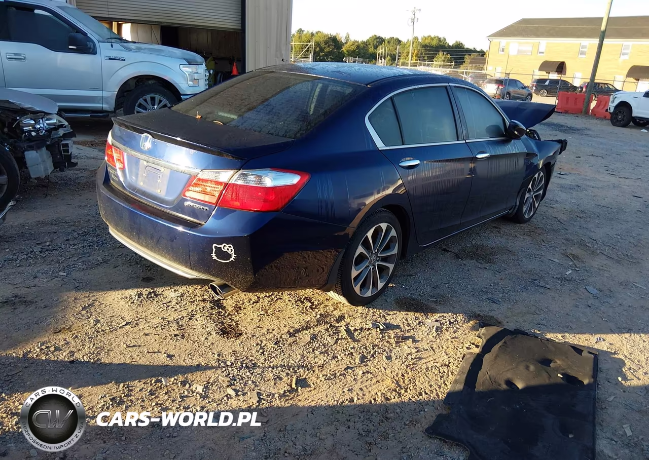 2015 Honda Accord Sport VIN:1HGCR2F52FA241225 - 4