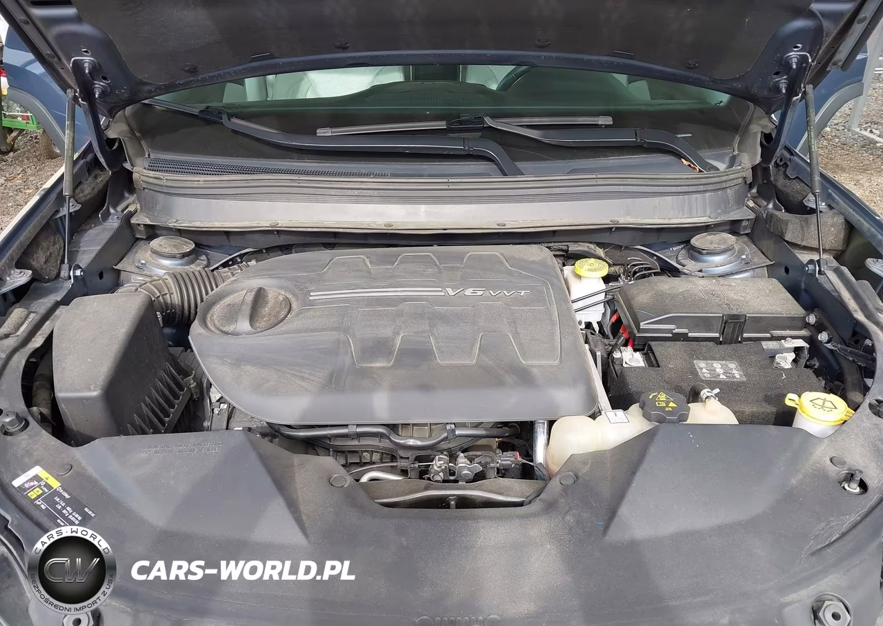 2021 Jeep Cherokee Latitude Lux 4X4 VIN:1C4PJMMX6MD197216 - 10