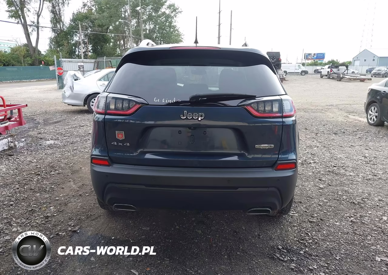 2021 Jeep Cherokee Latitude Lux 4X4 VIN:1C4PJMMX6MD197216 - 16