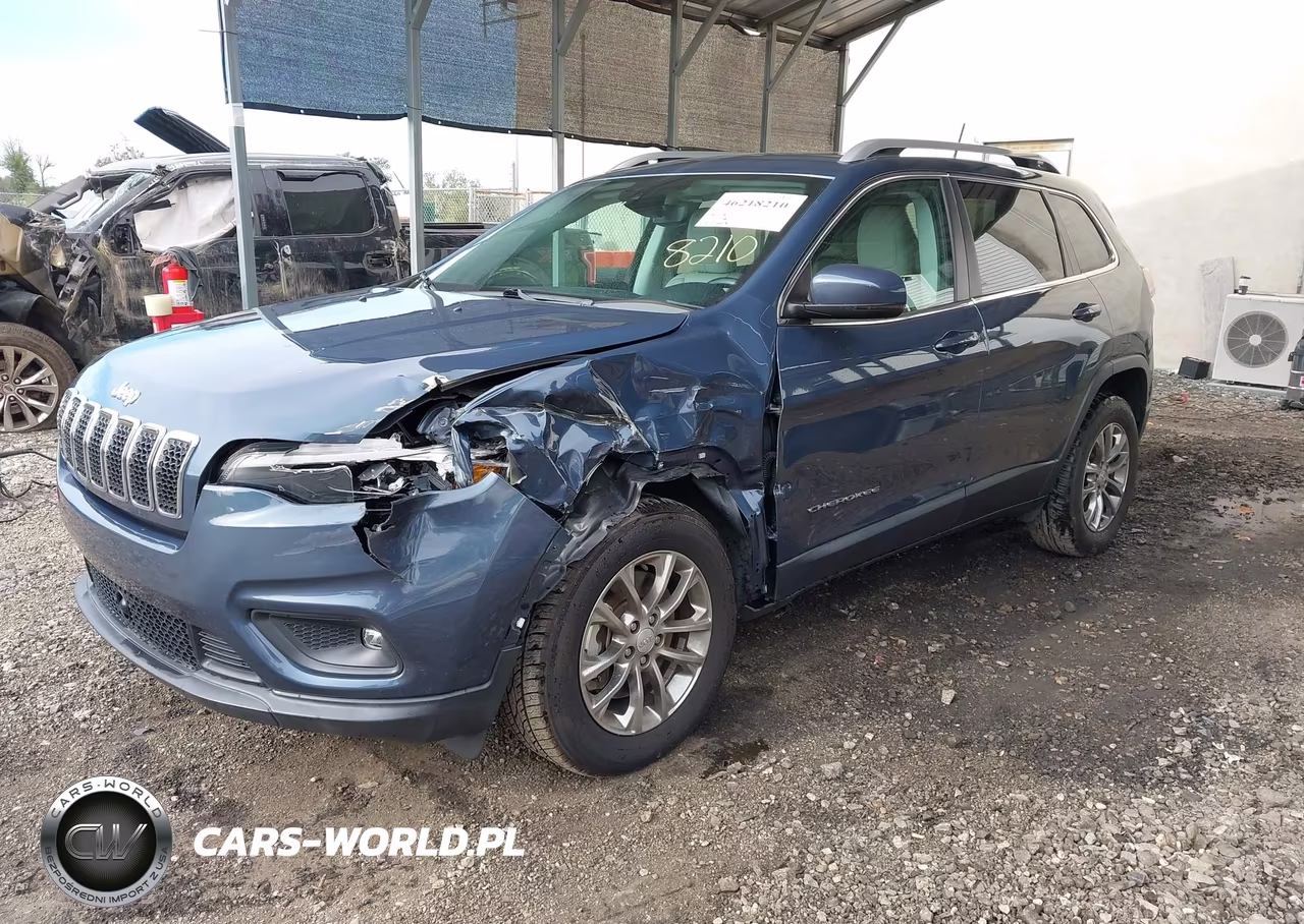 2021 Jeep Cherokee Latitude Lux 4X4 VIN:1C4PJMMX6MD197216 - 2