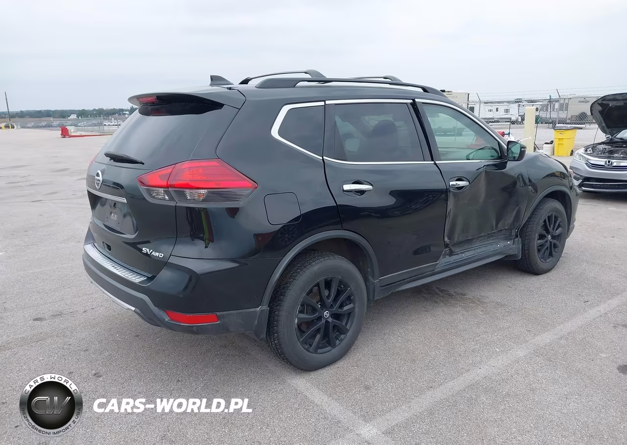 2017 Nissan Rogue Sv VIN:5N1AT2MV2HC820700 - 4