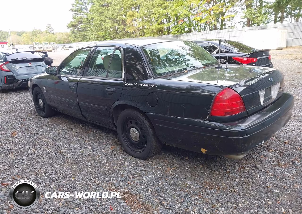 FORD CROWN VICTORIA VIN:2FABP7BV9BX141326 - 3