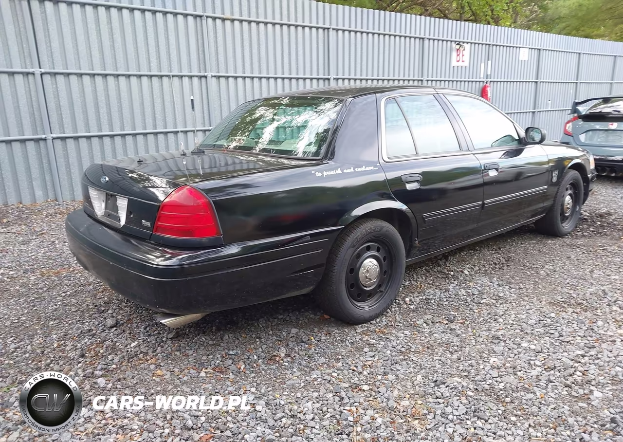 FORD CROWN VICTORIA VIN:2FABP7BV9BX141326 - 4