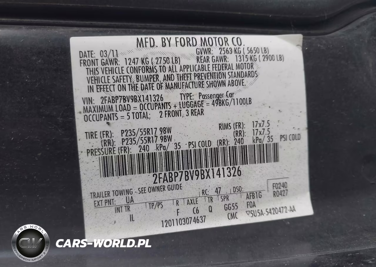 FORD CROWN VICTORIA VIN:2FABP7BV9BX141326 - 9