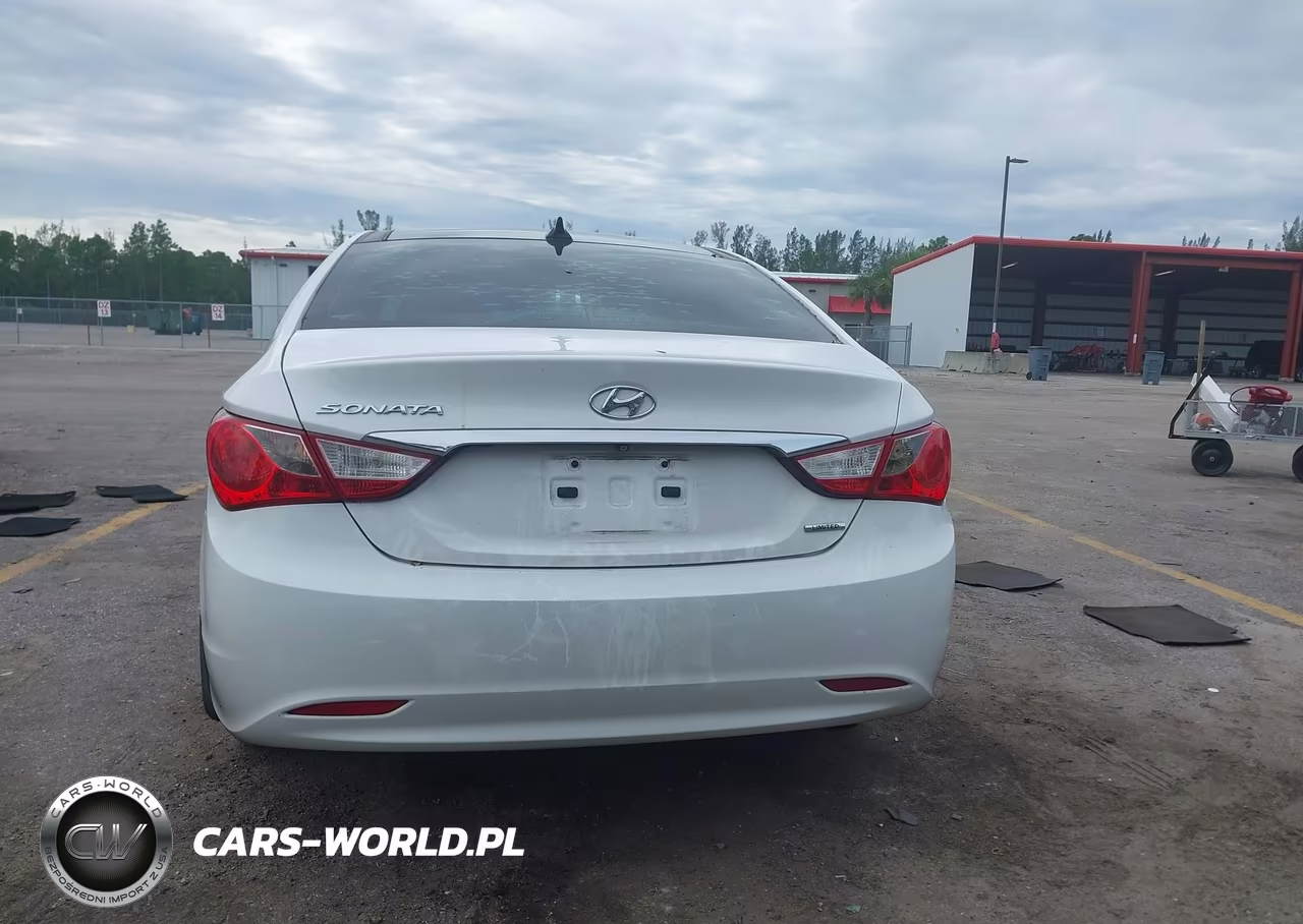 2013 Hyundai Sonata Limited VIN:5NPEC4ACXDH782104 - 16
