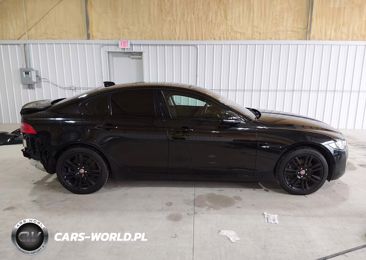 2018 Jaguar Xe 25T Prestige VIN:SAJAK4FX7JCP38261 - 14