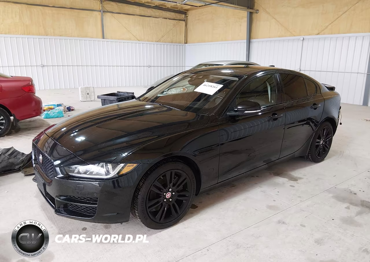 2018 Jaguar Xe 25T Prestige VIN:SAJAK4FX7JCP38261 - 2