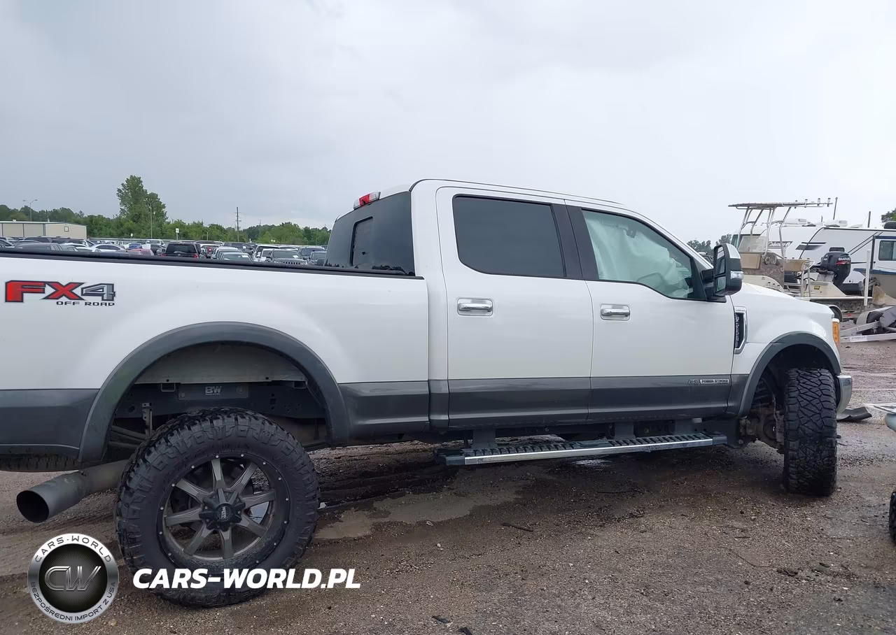 2017 Ford F-250 Lariat VIN:1FT7W2BT4HED56949 - 14